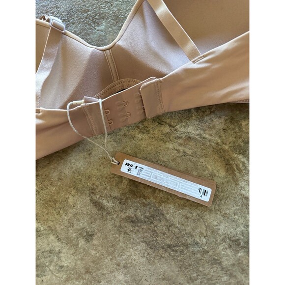 Skims Wireless Form Lightly Lined Bra Size 32B Clay - Picture 7 of 8